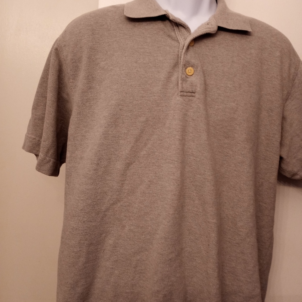 Levi Strauss grey shirt